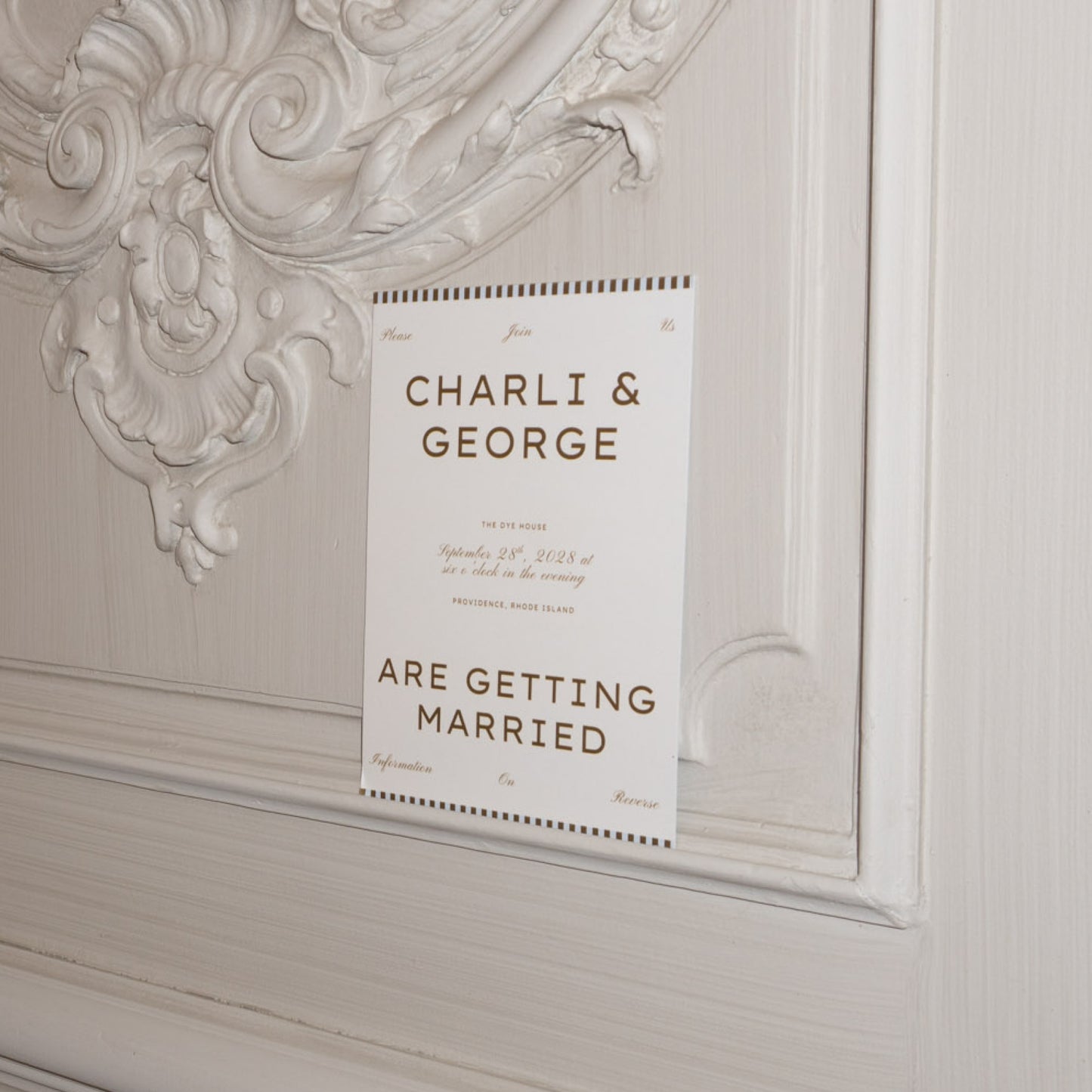 Red Velvet - Invitation